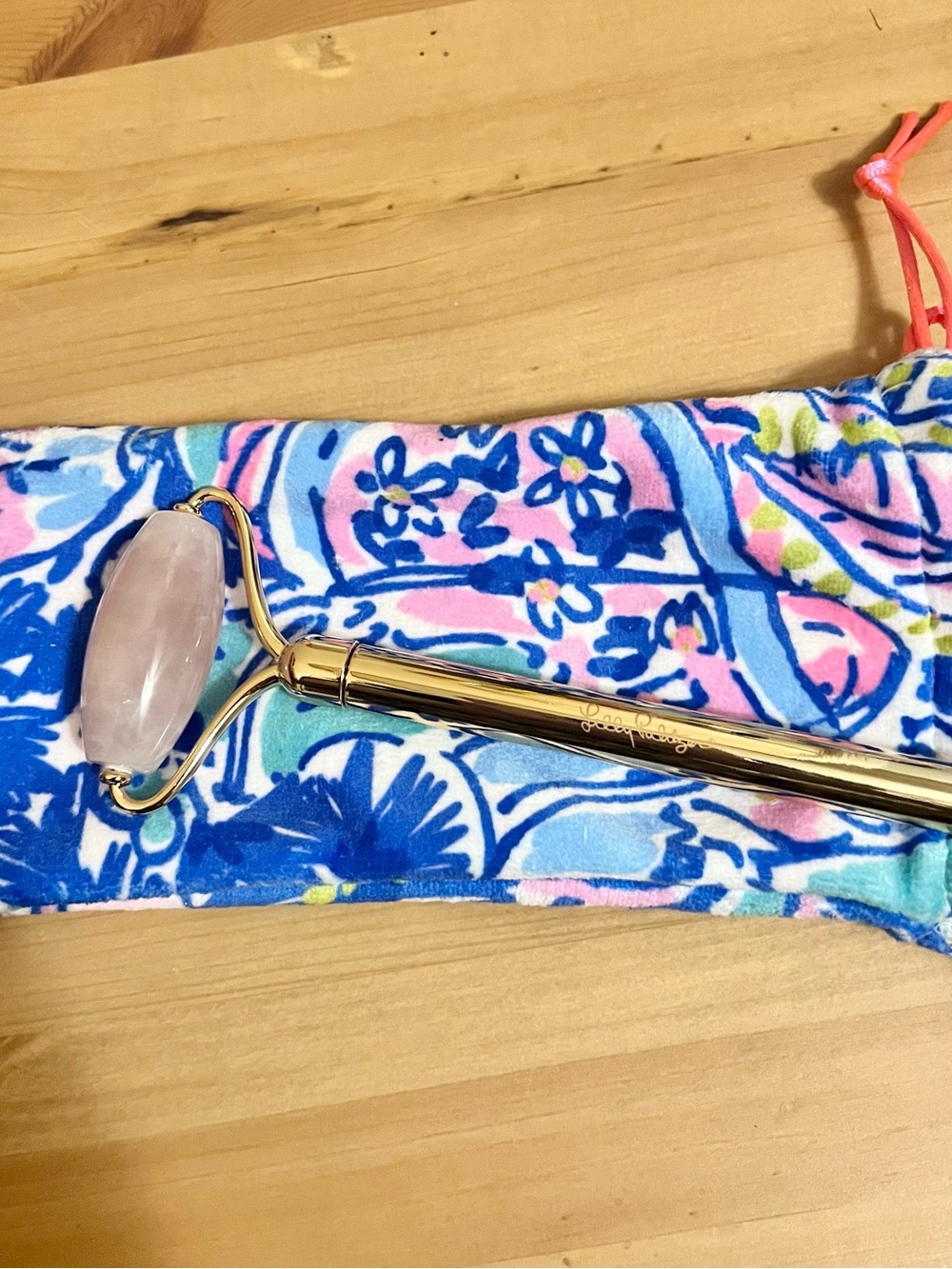 Lilly Pulitzer Rose Quartz Facial Roller with Gold Handle